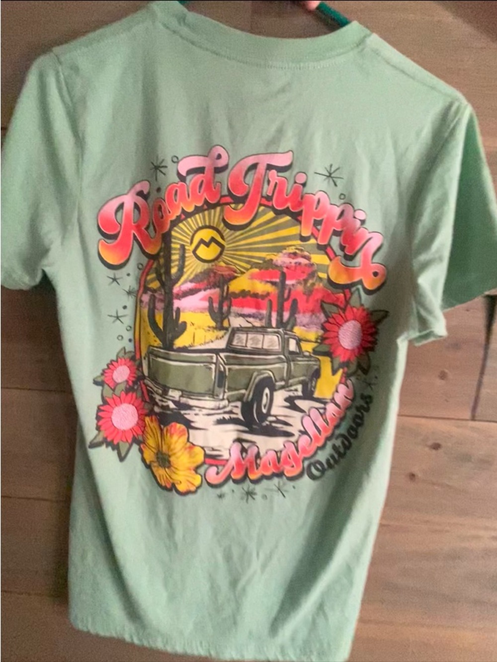 Magellan Outdoors Light Sage Green Men's Crew Neck Tee